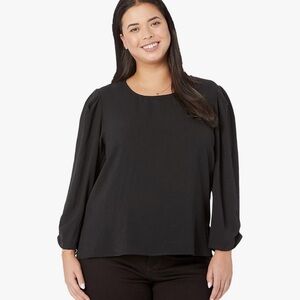DKNY 3/4 Ruched Sleeve Black Top